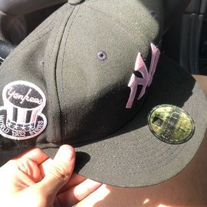 vintage never worn 1952 world series yankees hat.